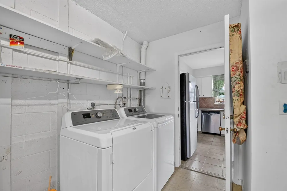 9930 FRANGIPANI TREE WAY #B Boynton Beach, FL 33436