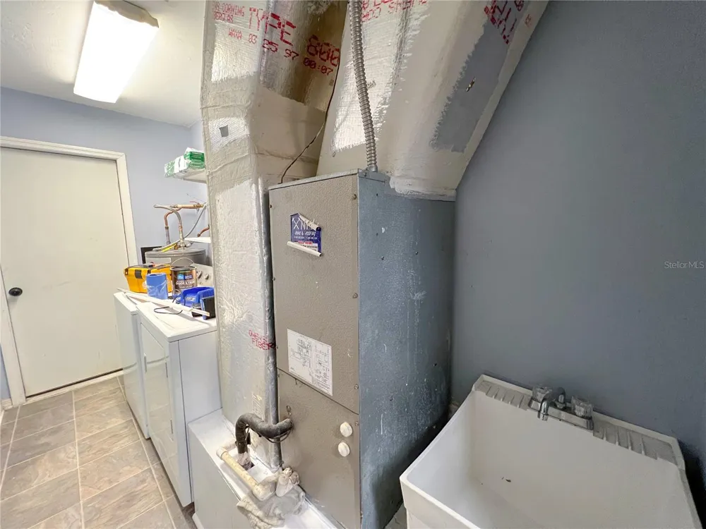 24535 NW 189TH AVENUE High Springs, FL 32643