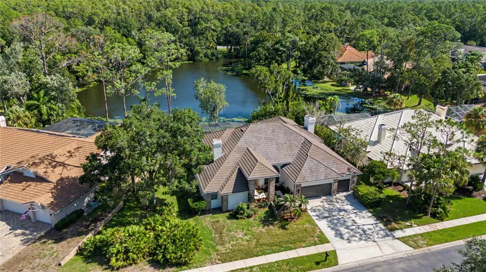 35 GREENHAVEN TRAIL Oldsmar, FL 34677