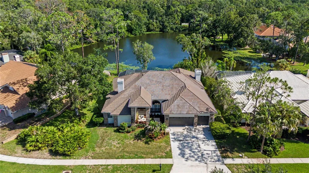 35 GREENHAVEN TRAIL Oldsmar, FL 34677