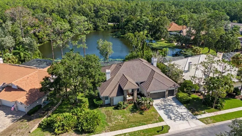 35 GREENHAVEN TRAIL Oldsmar, FL 34677