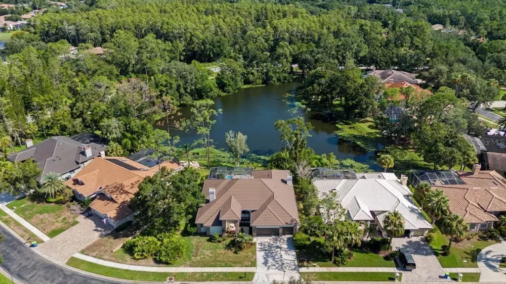 35 GREENHAVEN TRAIL Oldsmar, FL 34677