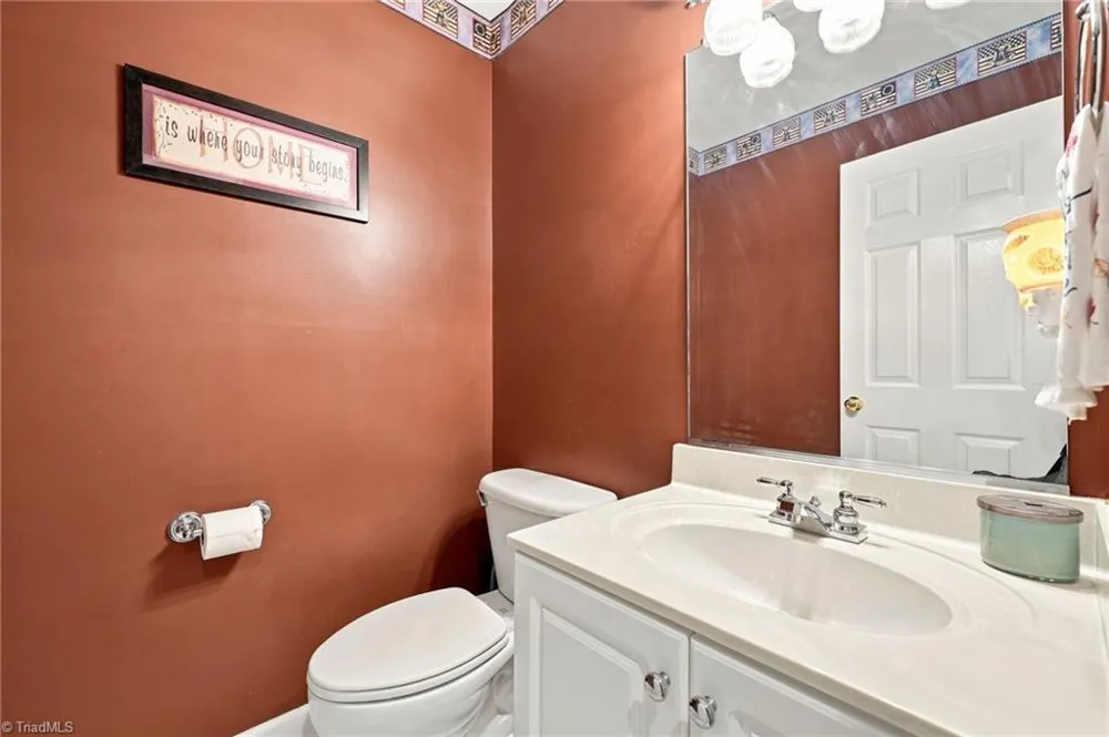 104 Candace Court Thomasville, NC 27360