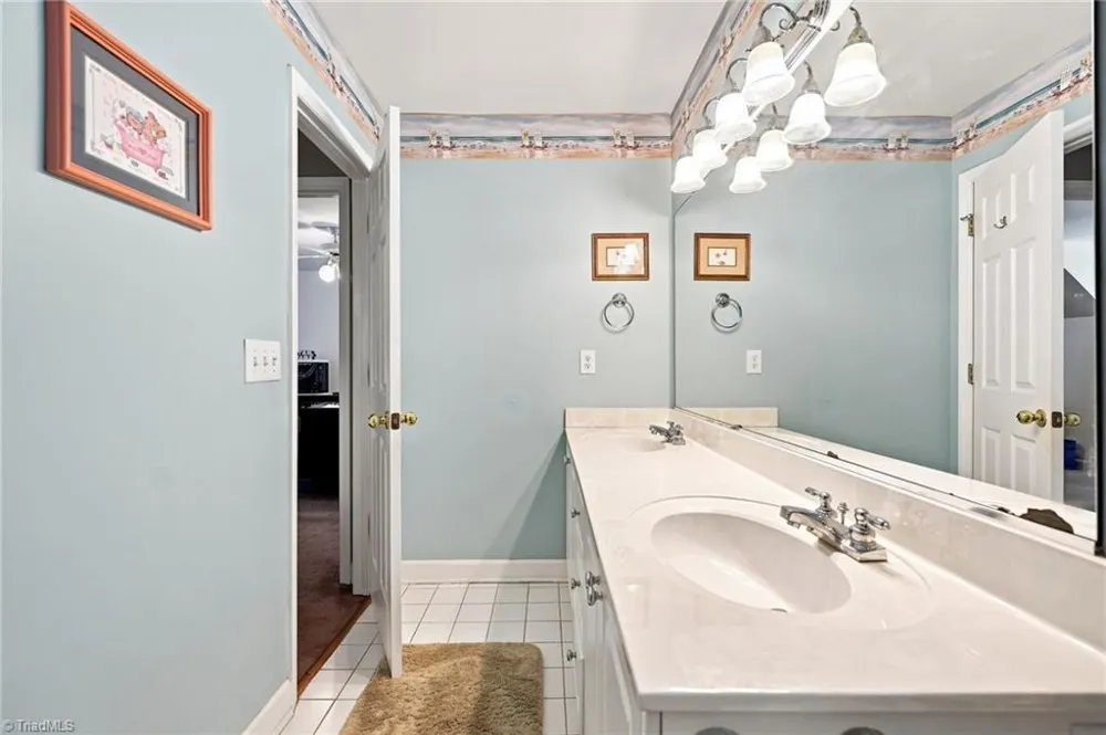 104 Candace Court Thomasville, NC 27360