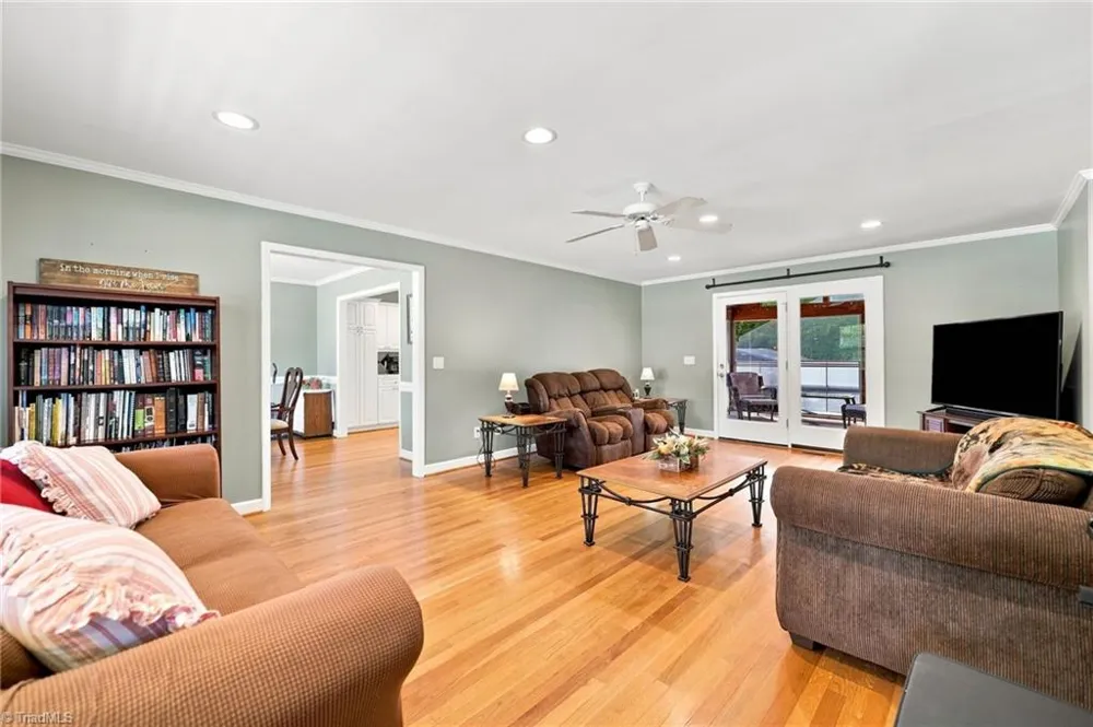 104 Candace Court Thomasville, NC 27360