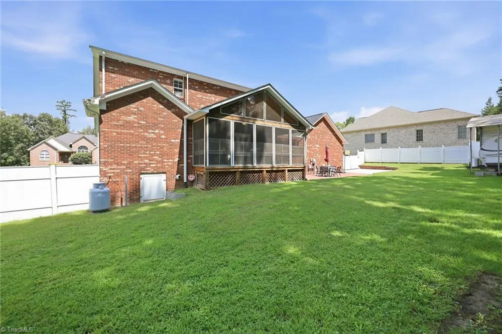 104 Candace Court Thomasville, NC 27360