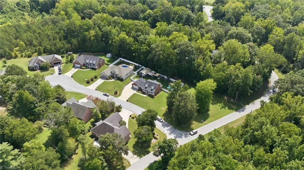 104 Candace Court Thomasville, NC 27360