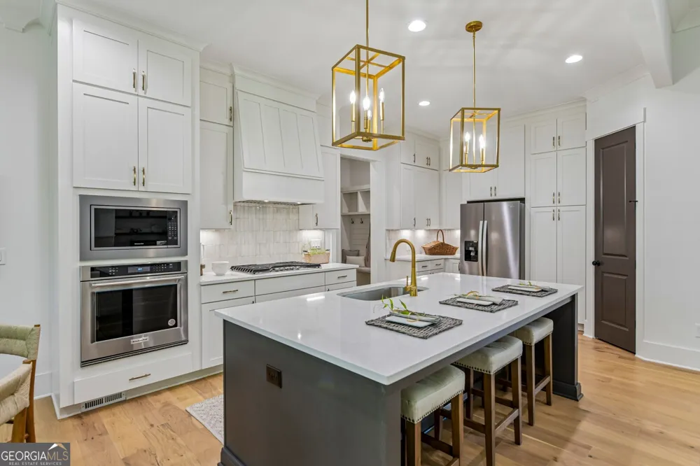 9110 Greenway CT Gainesville, GA 30506