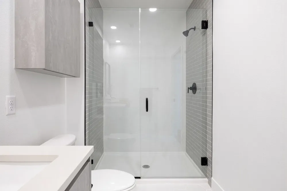 4315 S Congress Avenue #411 Austin, TX 78745