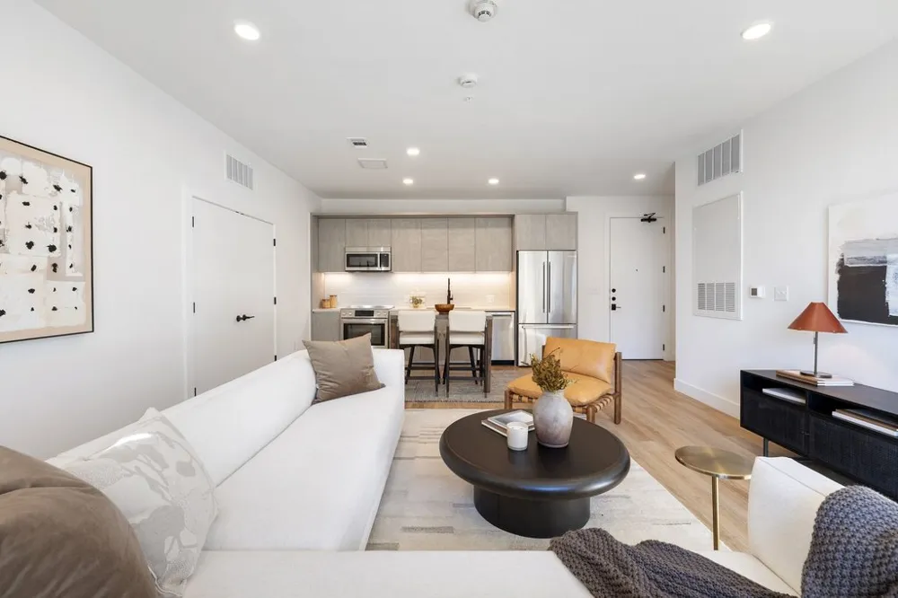 4315 S Congress Avenue #411 Austin, TX 78745