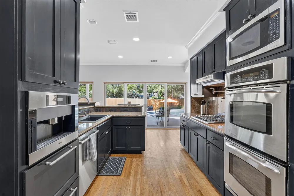 7807 Chimney Corners Austin, TX 78731