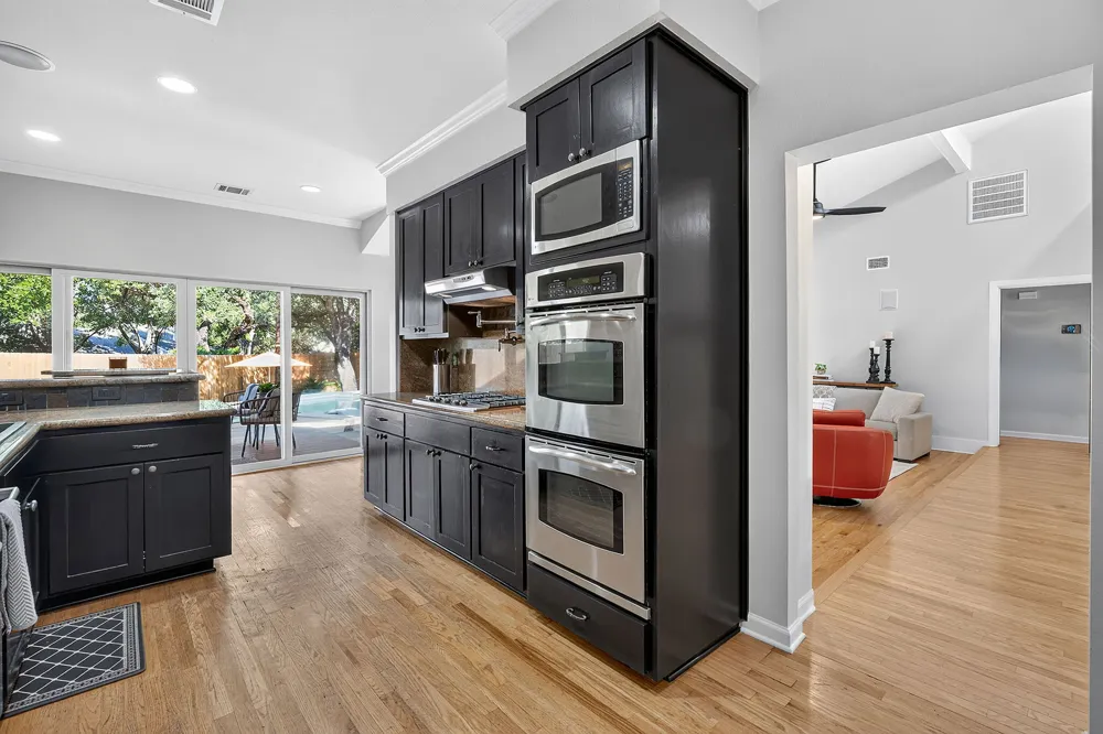7807 Chimney Corners Austin, TX 78731