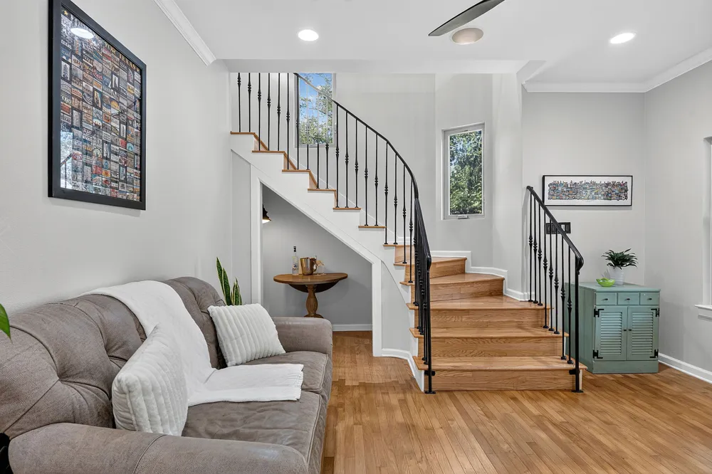 7807 Chimney Corners Austin, TX 78731
