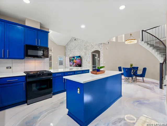 241 OLEANDER LOOP Buda, TX 78610