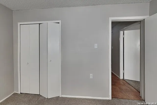 13622 Oak Breeze Universal City, TX 78148