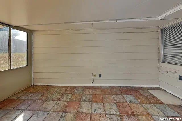 13622 Oak Breeze Universal City, TX 78148