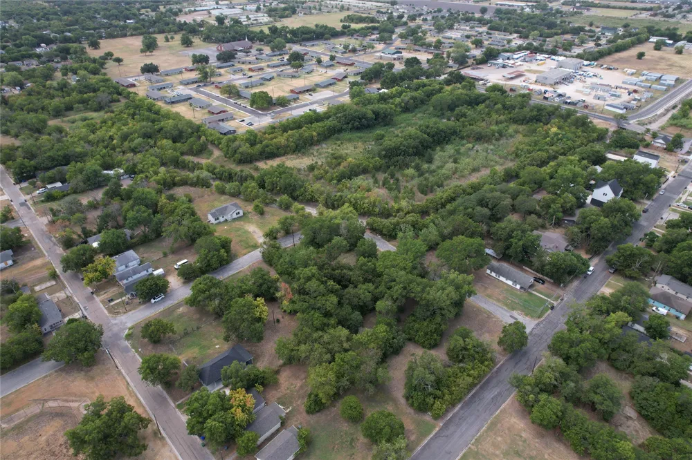 2600 S 10th Street Waco, TX 76706