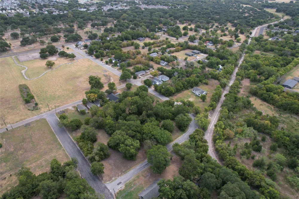 2600 S 10th Street Waco, TX 76706