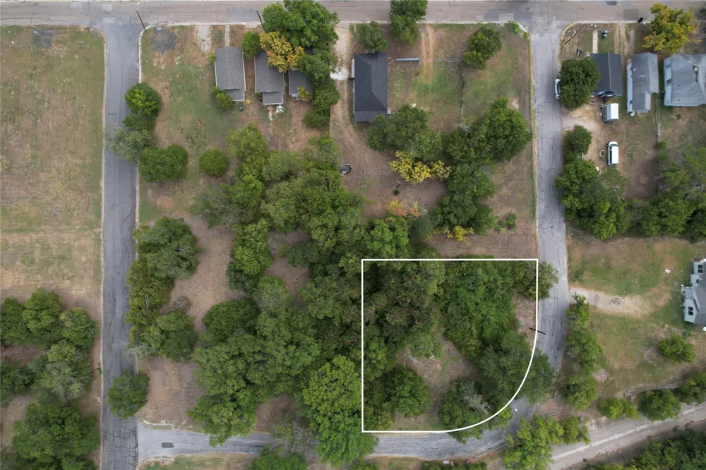 2600 S 10th Street Waco, TX 76706