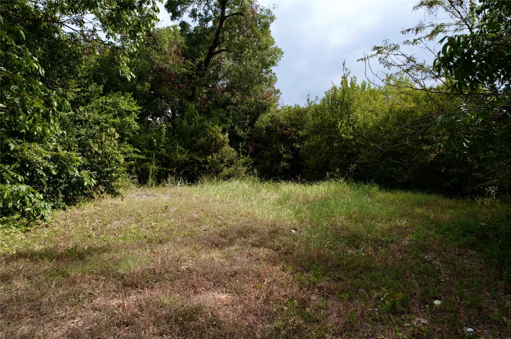 2600 S 10th Street Waco, TX 76706