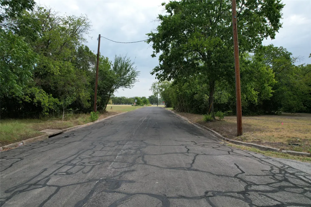2600 S 10th Street Waco, TX 76706