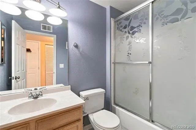 9973 E Carolina Circle #201 Aurora, CO 80247