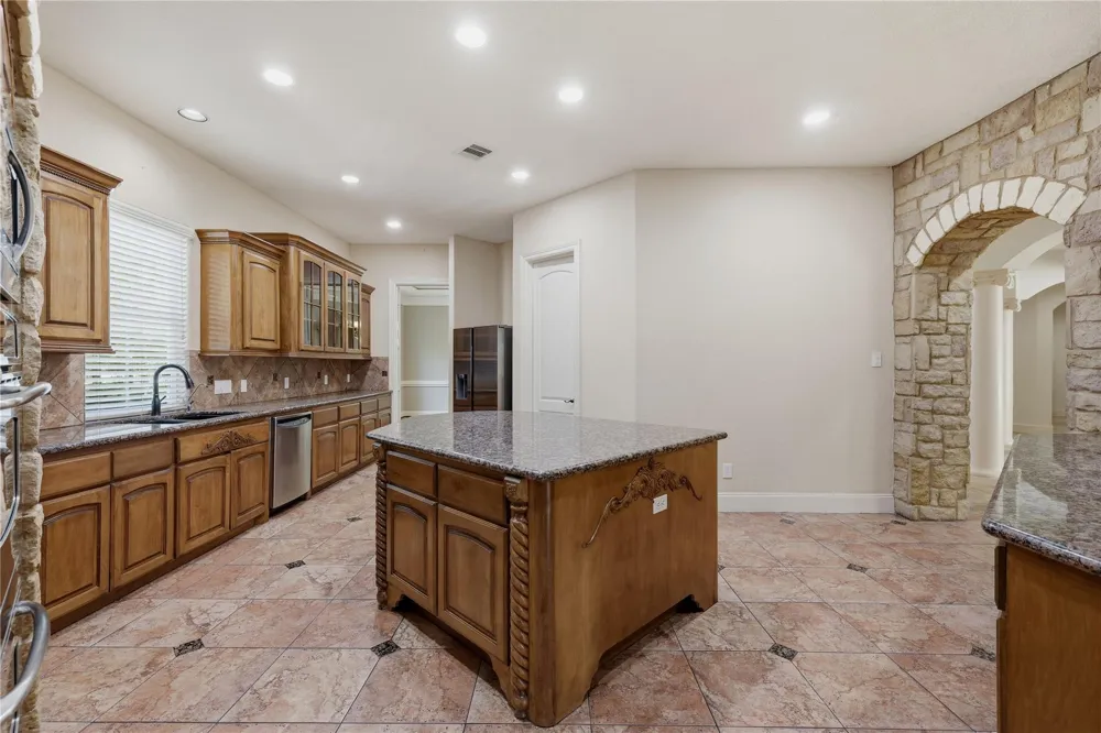 3319 Wild River Drive Richmond, TX 77406
