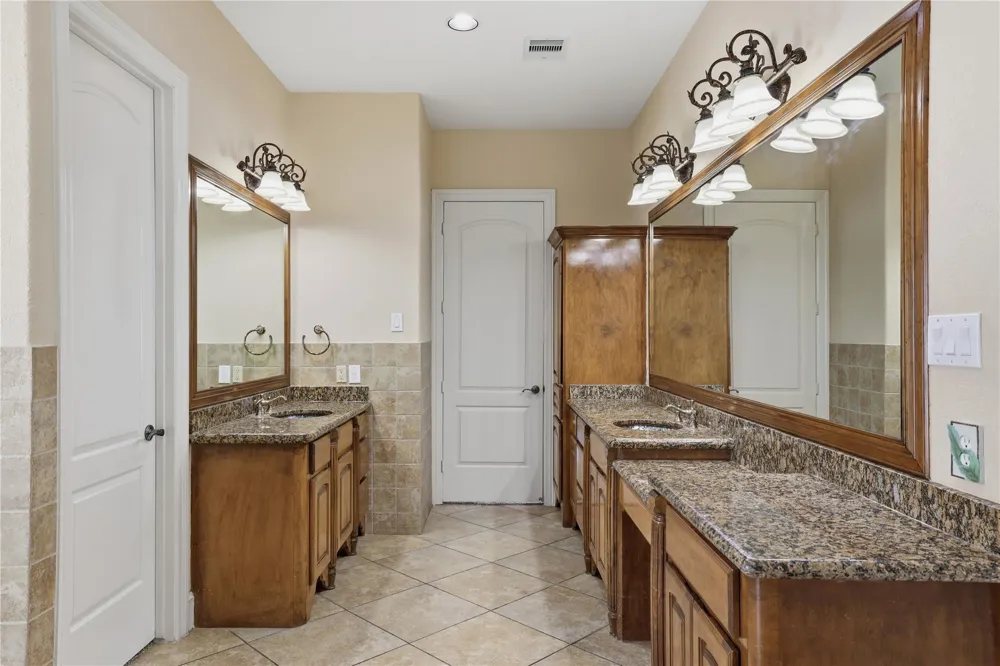 3319 Wild River Drive Richmond, TX 77406