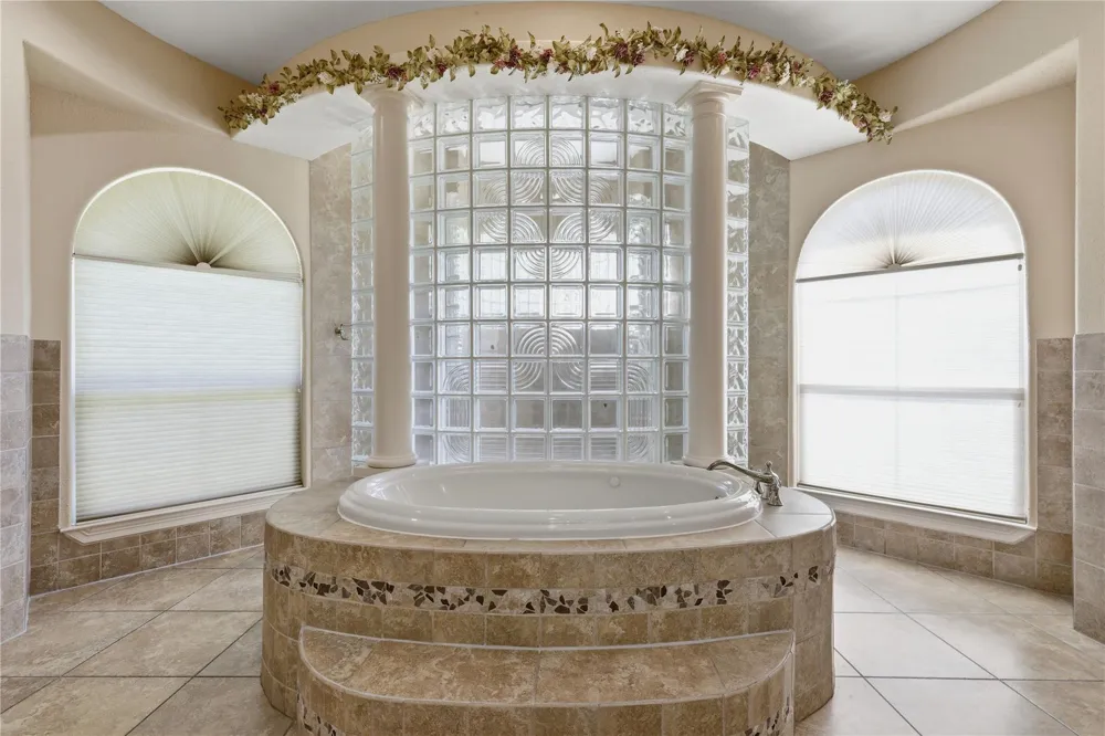 3319 Wild River Drive Richmond, TX 77406