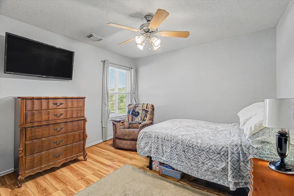 5278 Private Road 1429 Centerville, TX 75833