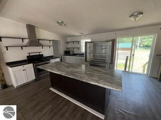 511 Oak Street Baldwin, MI 49304