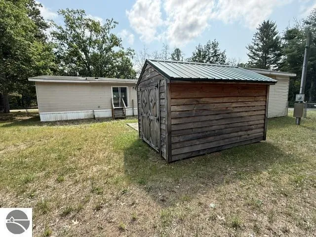 511 Oak Street Baldwin, MI 49304