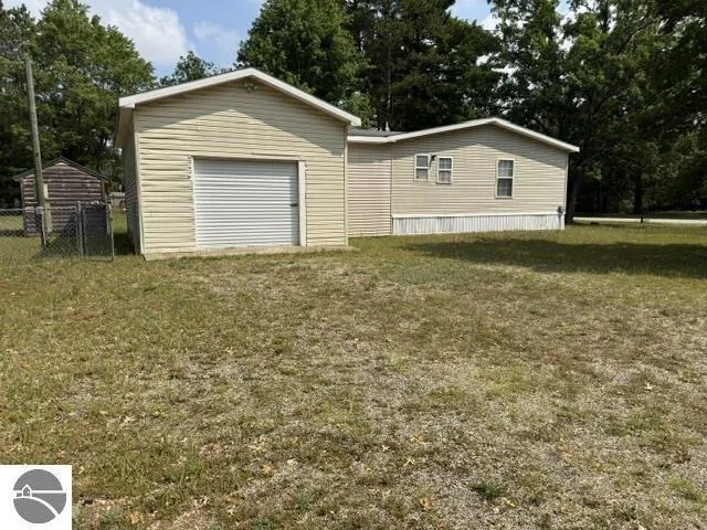 511 Oak Street Baldwin, MI 49304
