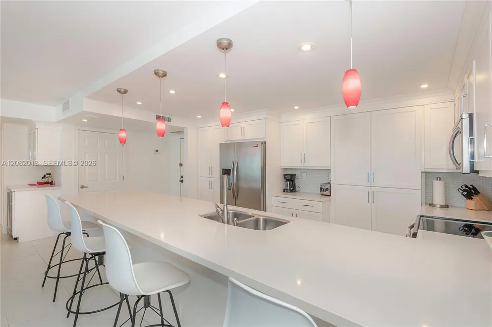3800 S Ocean Dr #1716 Hollywood, FL 33019