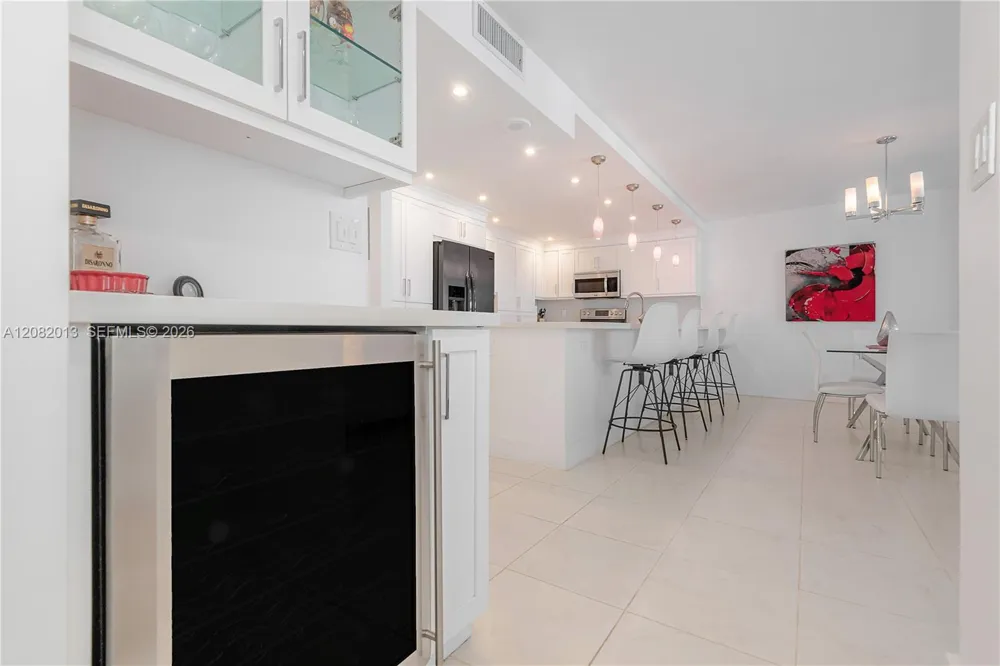 3800 S Ocean Dr #1716 Hollywood, FL 33019