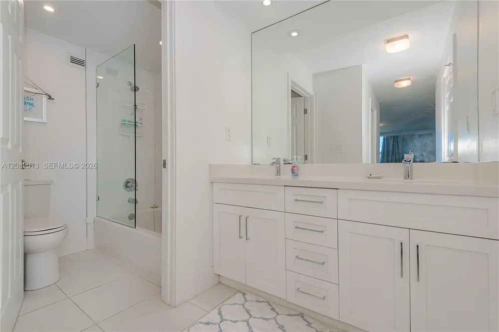 3800 S Ocean Dr #1716 Hollywood, FL 33019