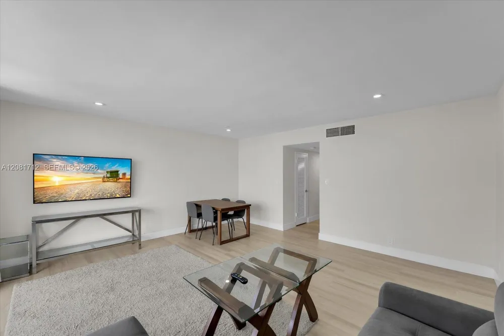 1200 West Ave #PH28 Miami Beach, FL 33139