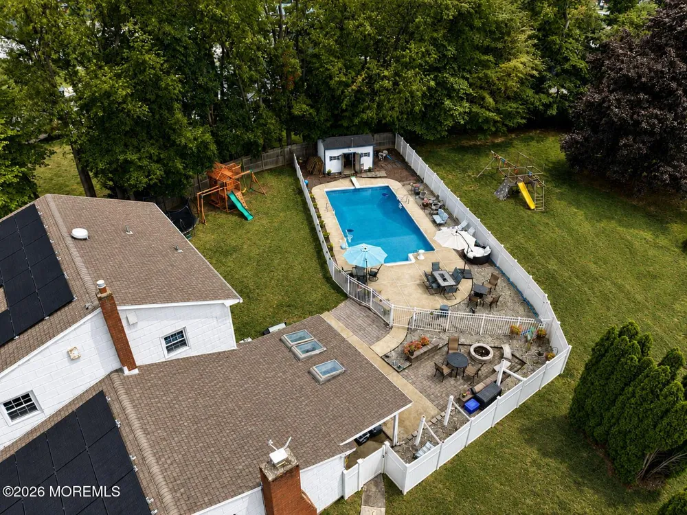 1 Macintosh Court East Brunswick, NJ 08816
