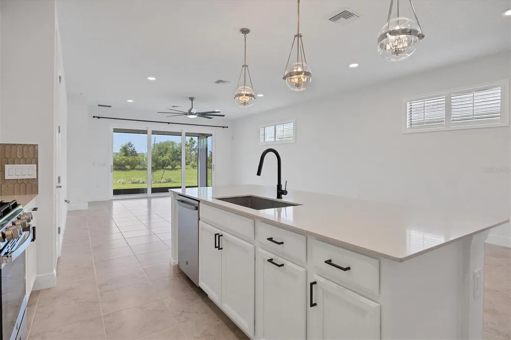 8177 STERNWAY ROAD Sarasota, FL 34240