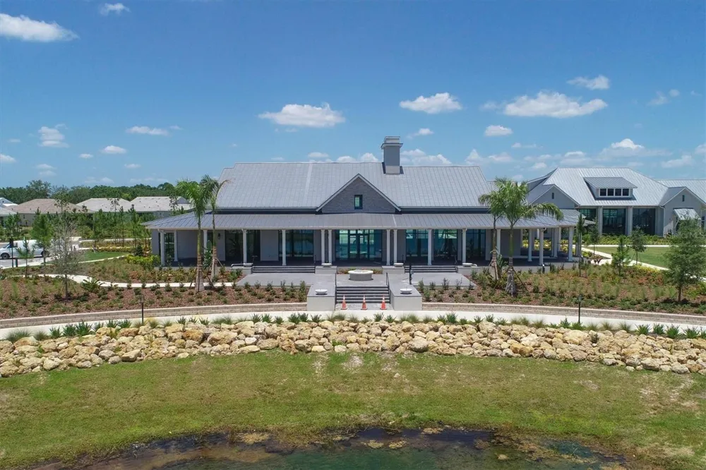 8177 STERNWAY ROAD Sarasota, FL 34240