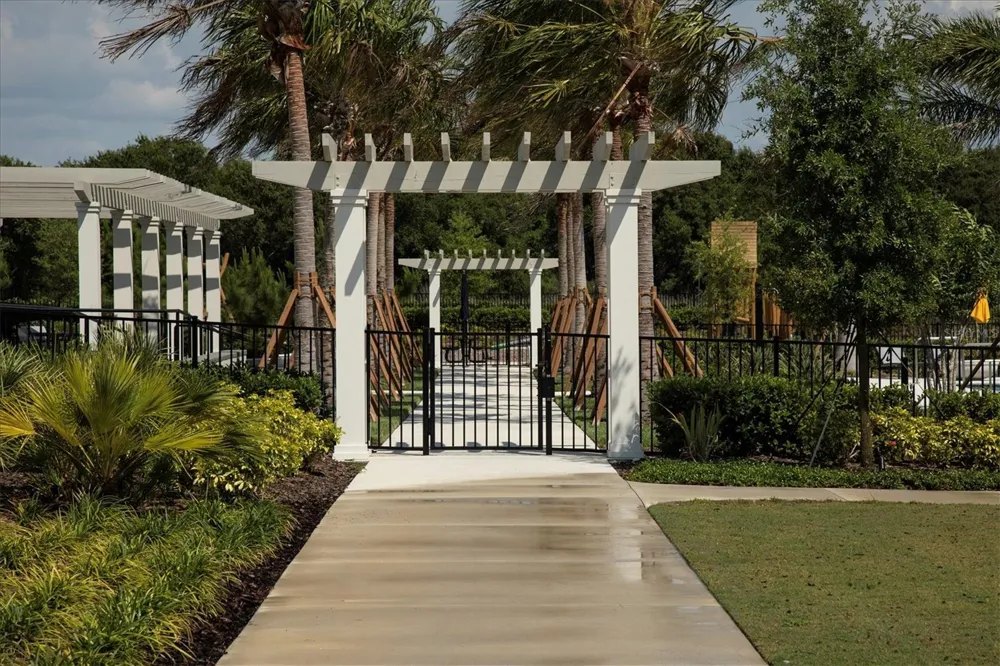 8177 STERNWAY ROAD Sarasota, FL 34240