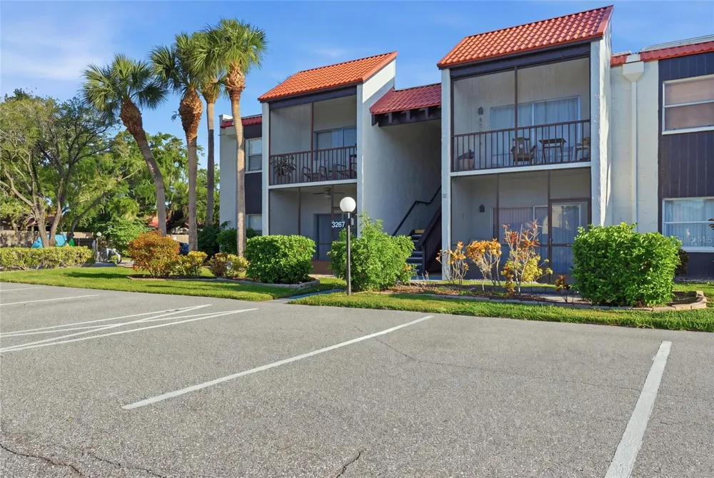 3267 BENEVA ROAD #203 Sarasota, FL 34232