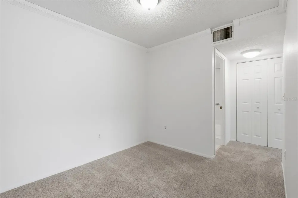 3267 BENEVA ROAD #203 Sarasota, FL 34232