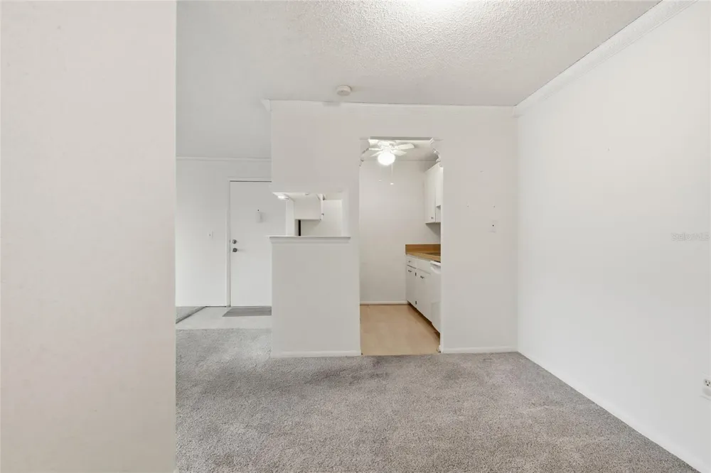 3267 BENEVA ROAD #203 Sarasota, FL 34232