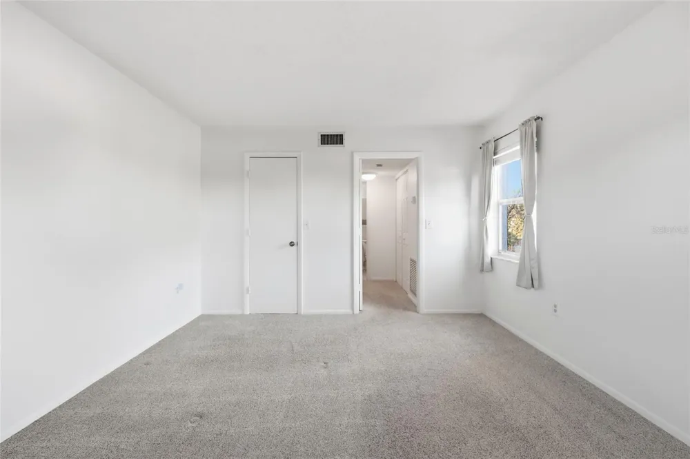 3267 BENEVA ROAD #203 Sarasota, FL 34232