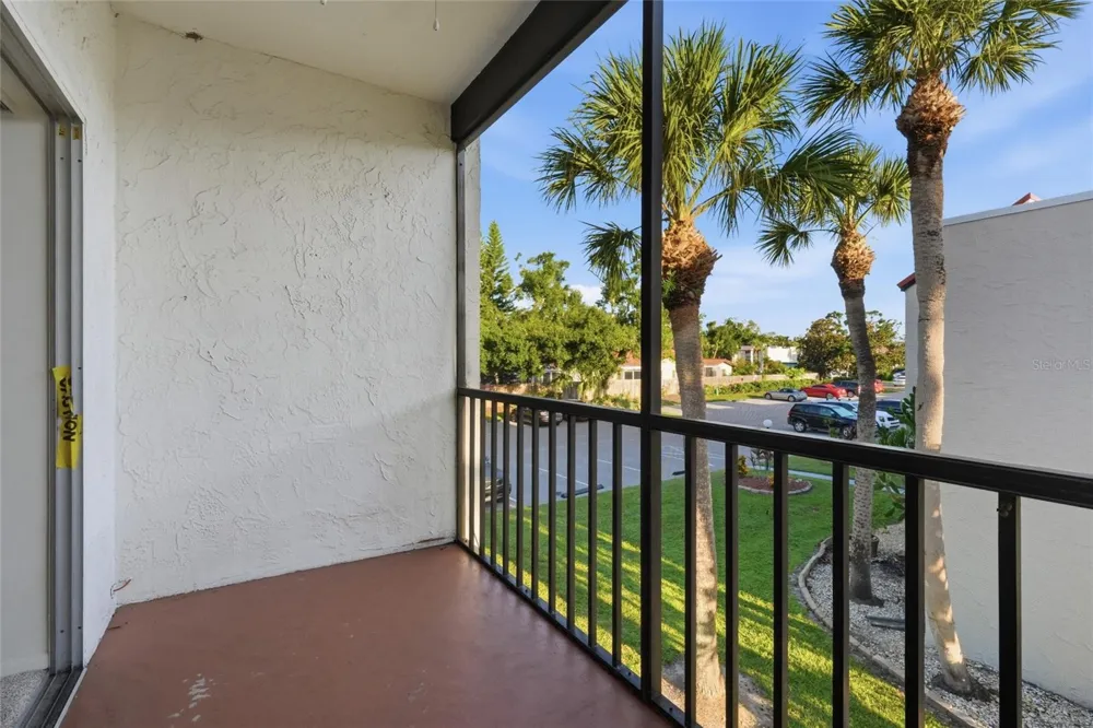 3267 BENEVA ROAD #203 Sarasota, FL 34232