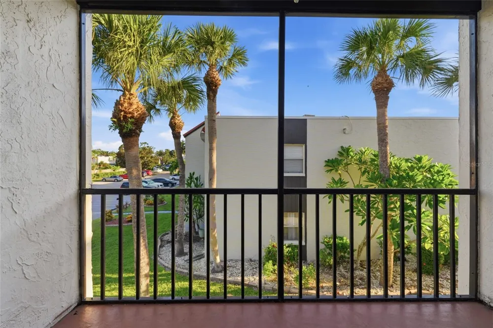 3267 BENEVA ROAD #203 Sarasota, FL 34232