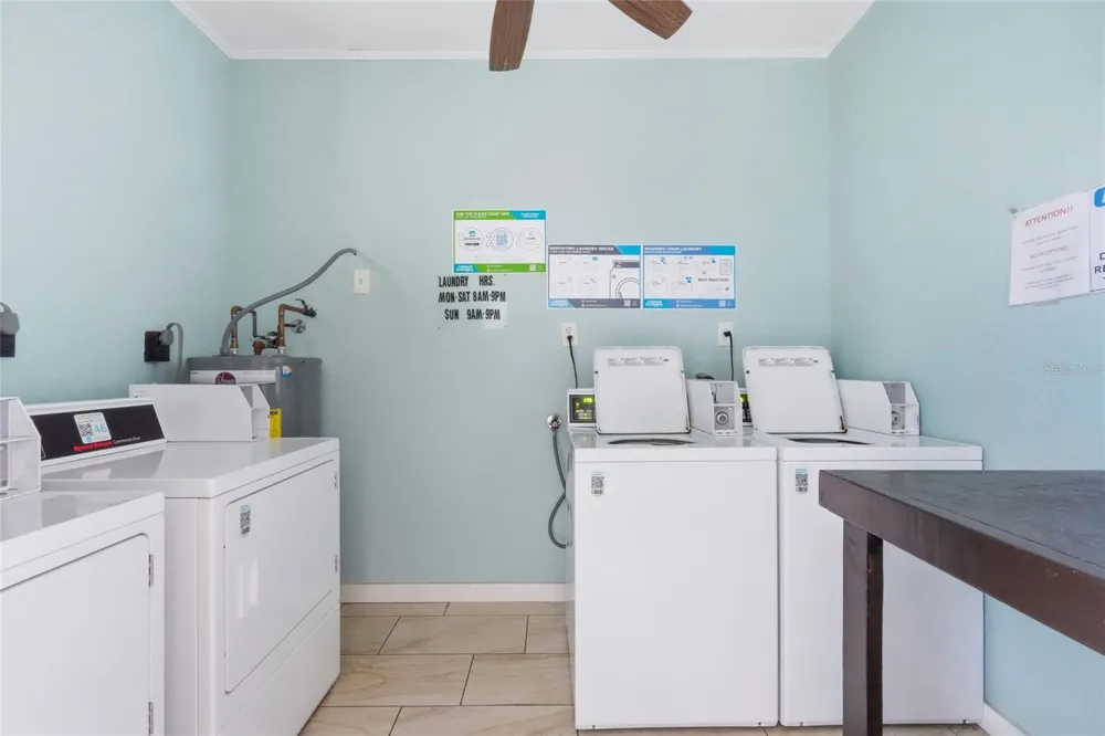3267 BENEVA ROAD #203 Sarasota, FL 34232