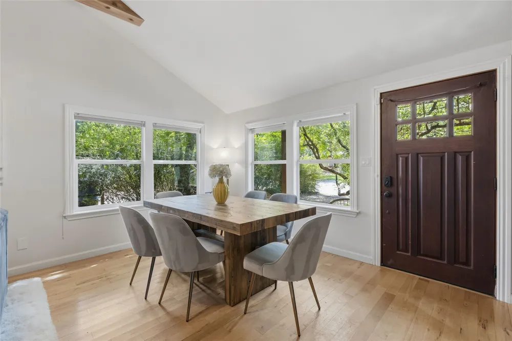 2113 Oxford Avenue Austin, TX 78704