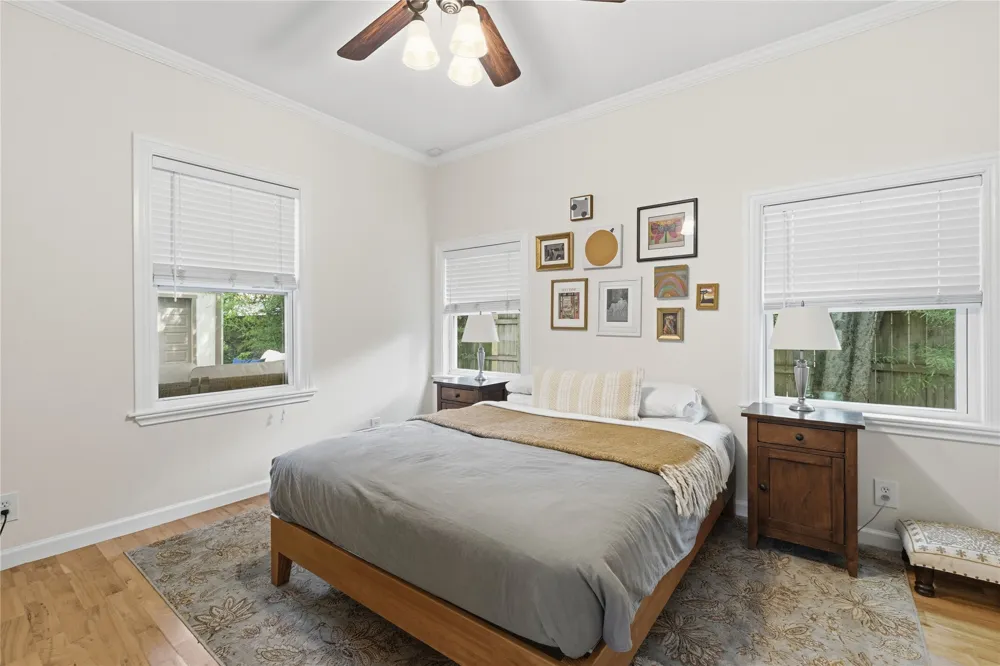 2113 Oxford Avenue Austin, TX 78704